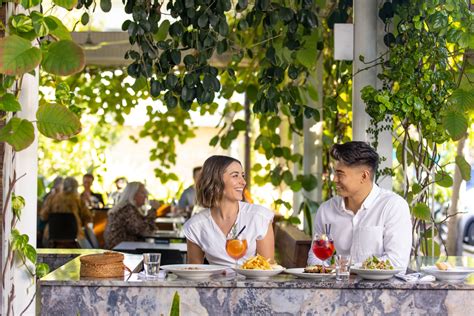 restaurants fortitude valley james street.